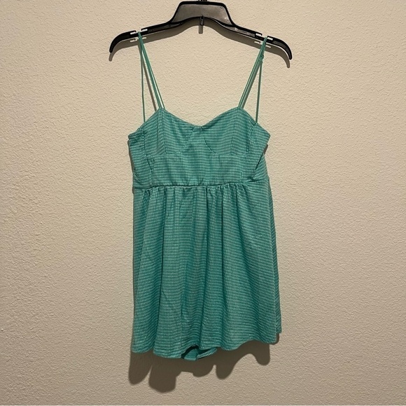Urban Outfitters Gingham Spaghetti Strap Romper Retro Size Medium - Picture 1 of 4